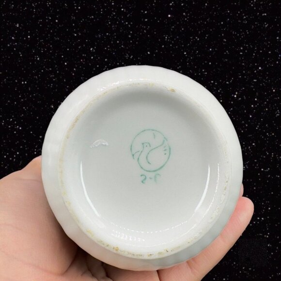 Vintage Painted Porcelain Vase With People Playing Music Marked Ceramic 5.75"T - Picture 6 of 8